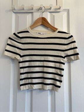 Zara Cream and Black Striped Crop Knit Tee